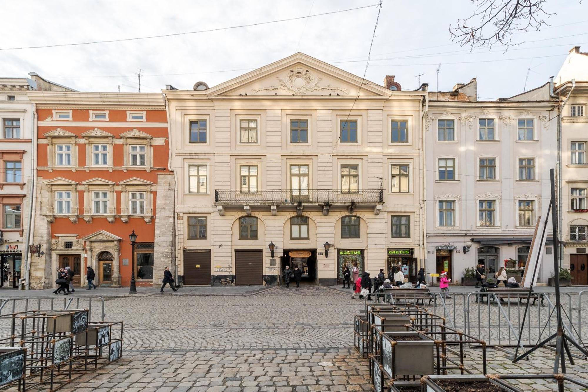 Inshiapartments On Rynok Square Leópolis Exterior foto